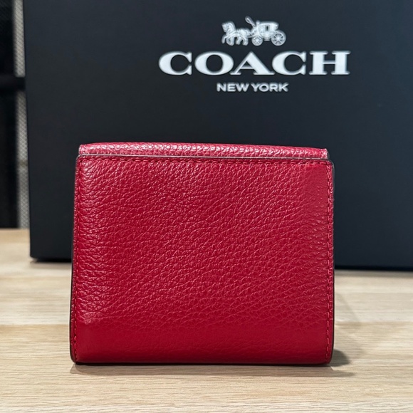 Coach Red Pebble Leather Pepper Wallet "Cute and Compact" - Picture 3 of 9
